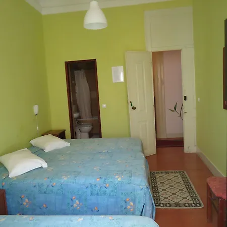 ゲストハウス ポウゾ ドス アンジョス