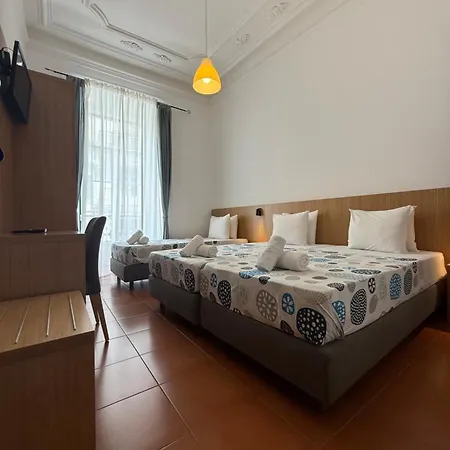 ゲストハウス ポウゾ ドス アンジョス リスボン