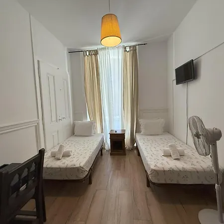 ポウゾ ドス アンジョス ゲストハウス 3*