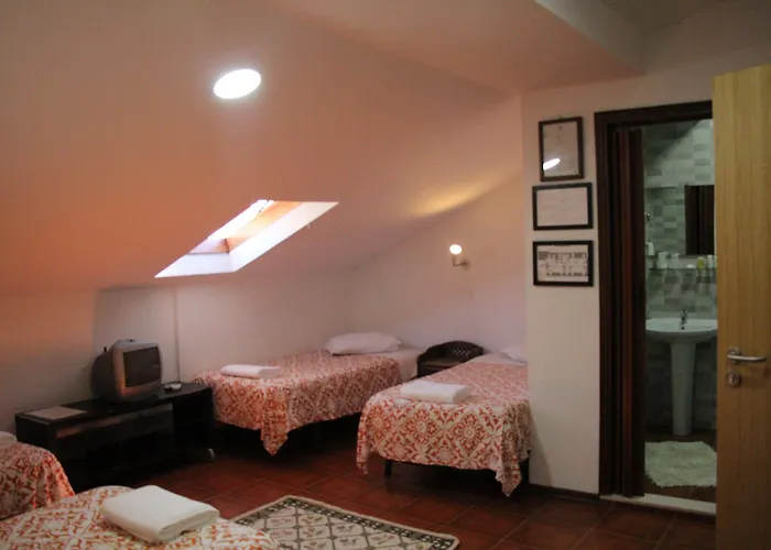 波所多斯安酒斯酒店 招待所 3*