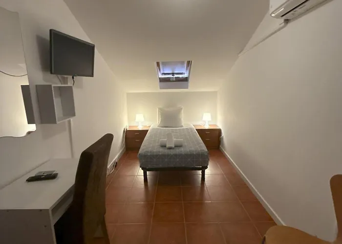 波所多斯安酒斯酒店