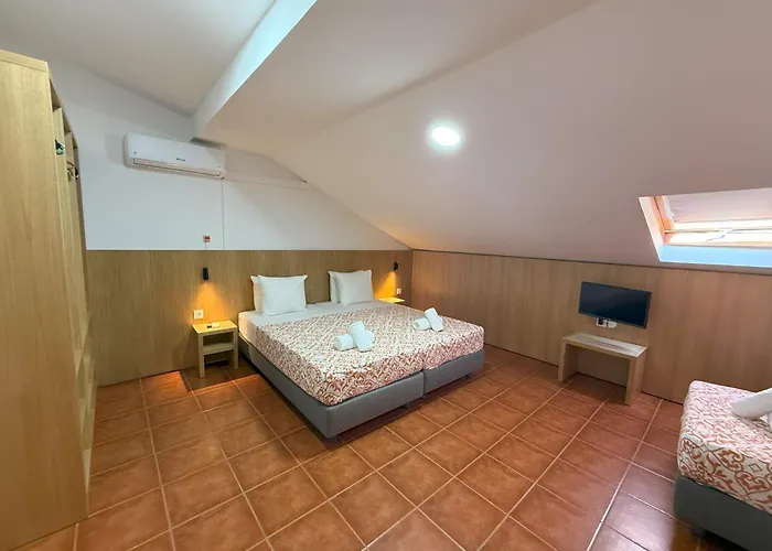 波所多斯安酒斯酒店