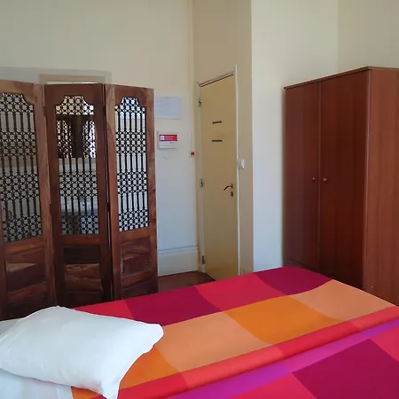 Pouso Dos Anjos Πανσιόν Lisboa